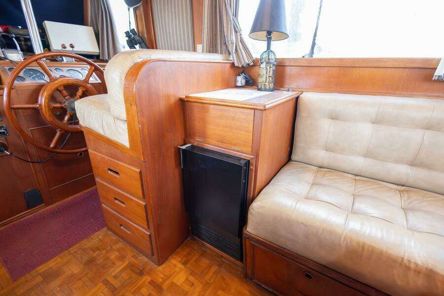 Moonshadow 42ft Grand Banks Yacht For Sale Moonshadow 42ft Grand Banks Yacht For Sale