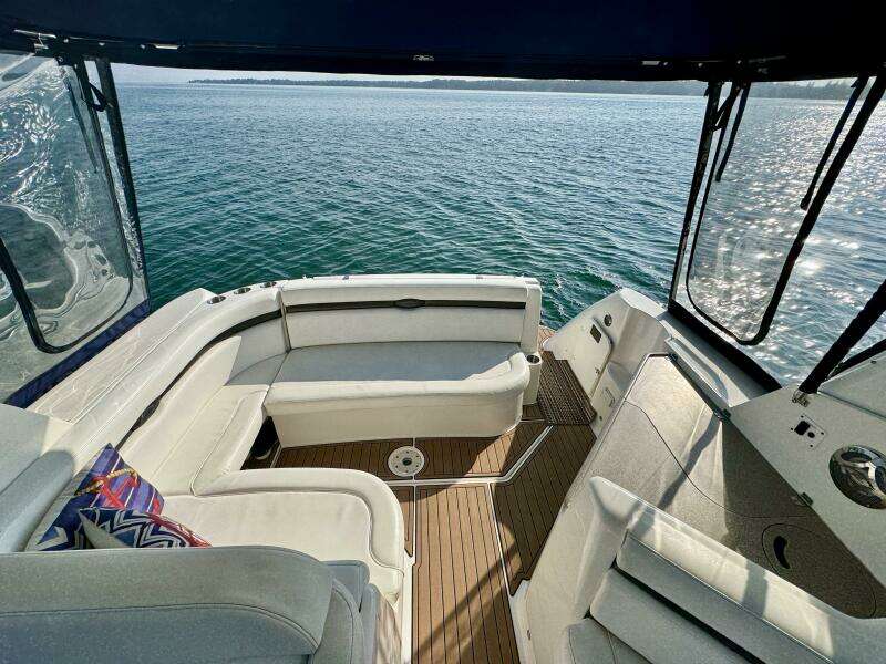Escape 36ft Rinker Yacht For Sale