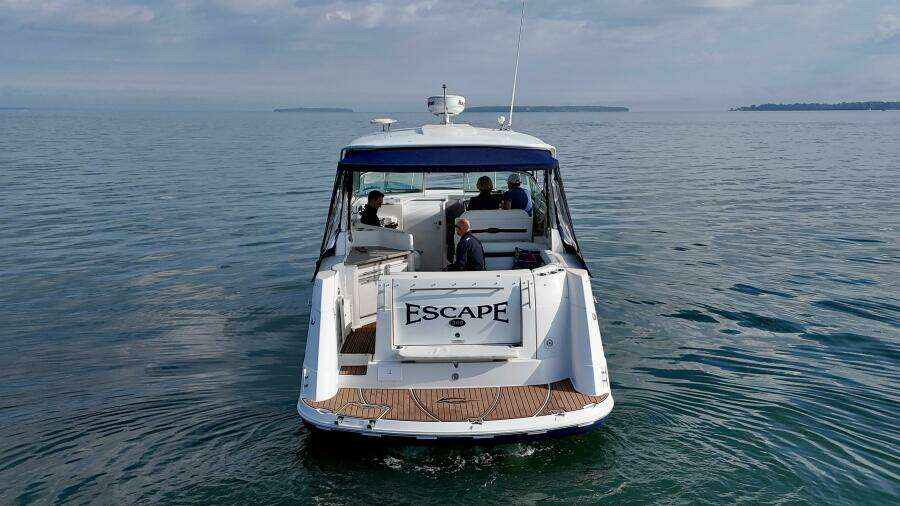 Escape 36ft Rinker Yacht For Sale