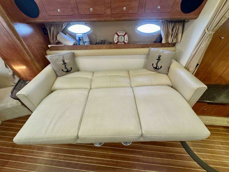 Escape 36ft Rinker Yacht For Sale