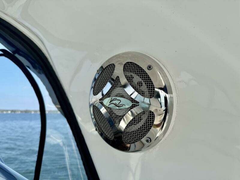 Escape 36ft Rinker Yacht For Sale