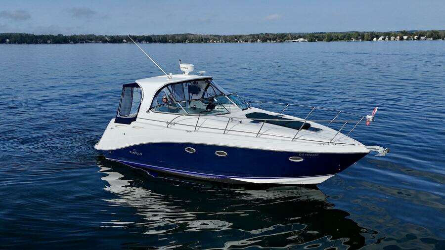 Escape 36ft Rinker Yacht For Sale