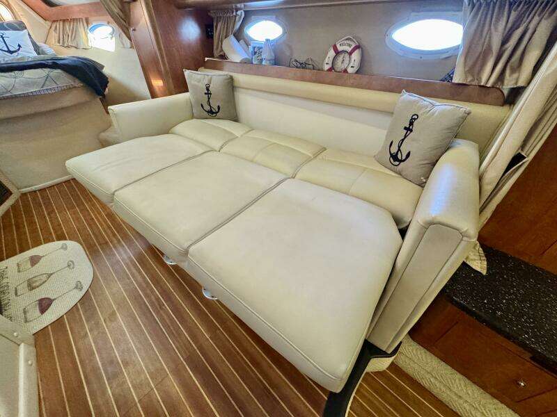 Escape 36ft Rinker Yacht For Sale