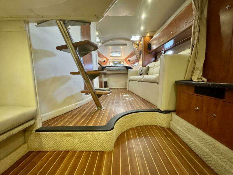 Escape 36ft Rinker Yacht For Sale