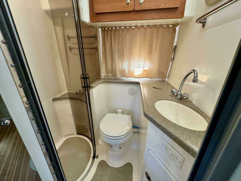 Escape 36ft Rinker Yacht For Sale