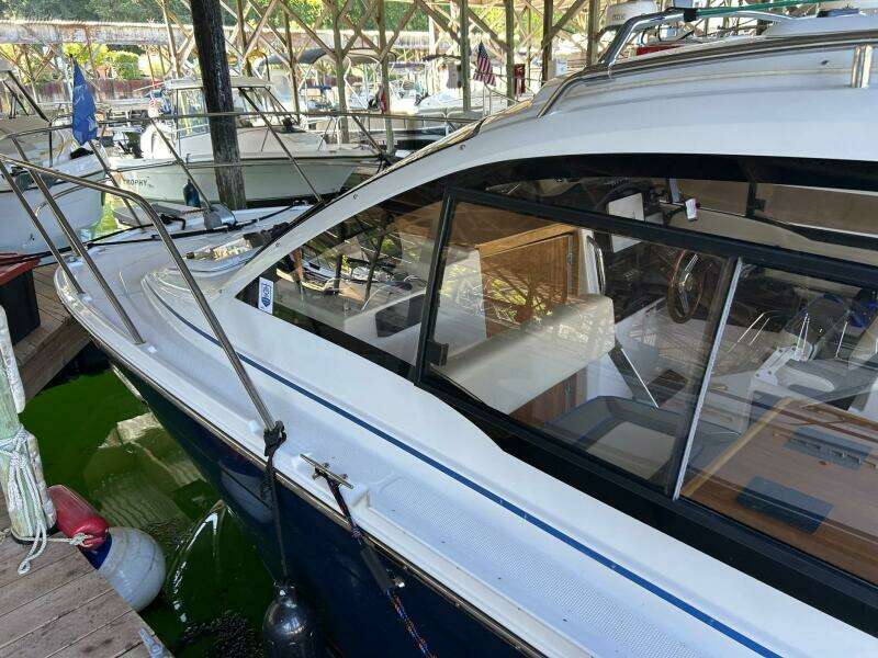 BULLDAWG 23ft Cutwater Yacht For Sale