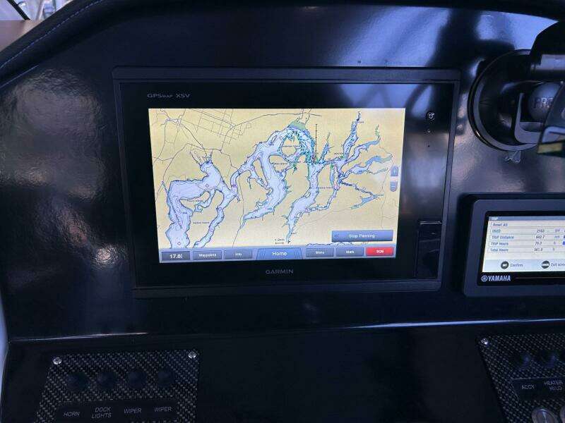 BULLDAWG 23ft Cutwater Yacht For Sale
