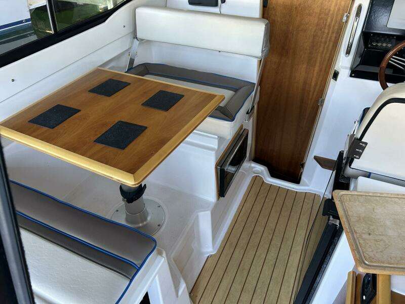 BULLDAWG 23ft Cutwater Yacht For Sale