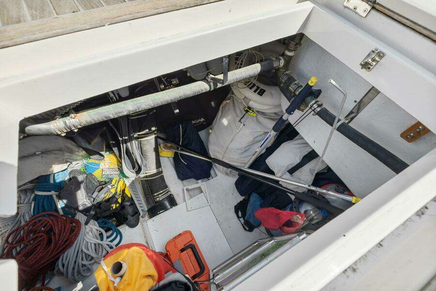 Benedetto 42ft Lagoon Yacht For Sale
