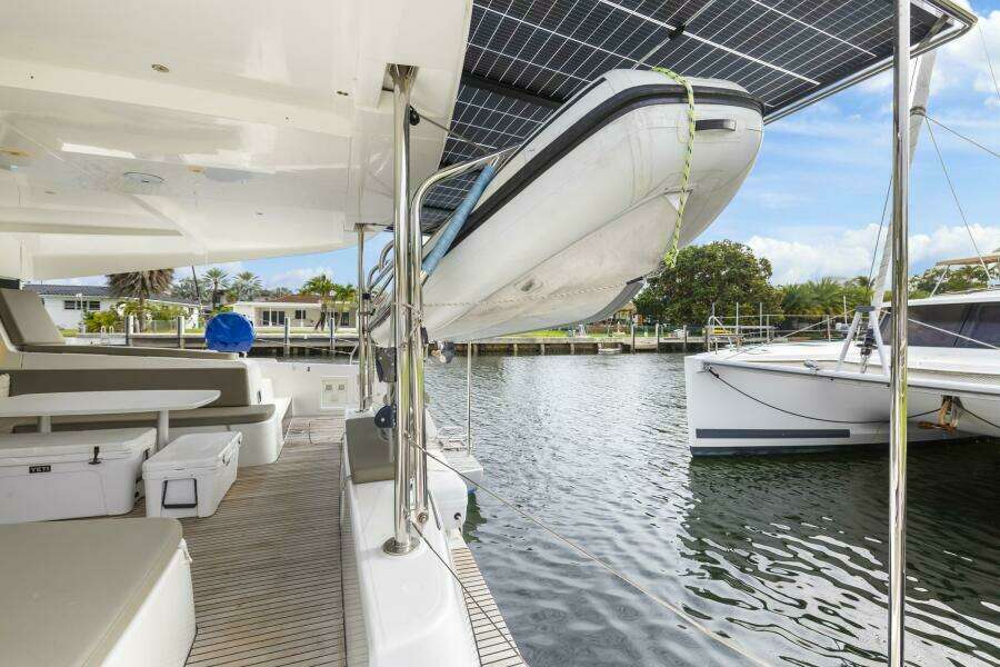 Benedetto 42ft Lagoon Yacht For Sale