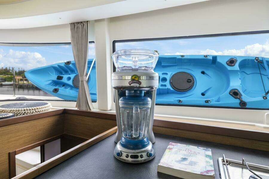 Benedetto 42ft Lagoon Yacht For Sale