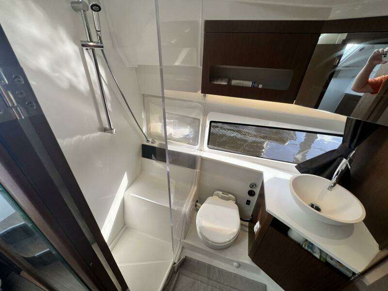 2024 Beneteau Antares 11