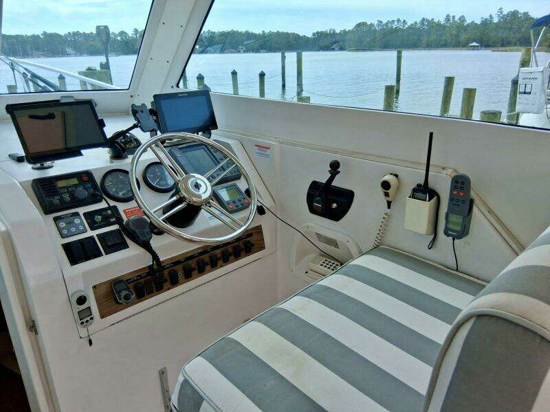 30ft Mainship Yacht For Sale