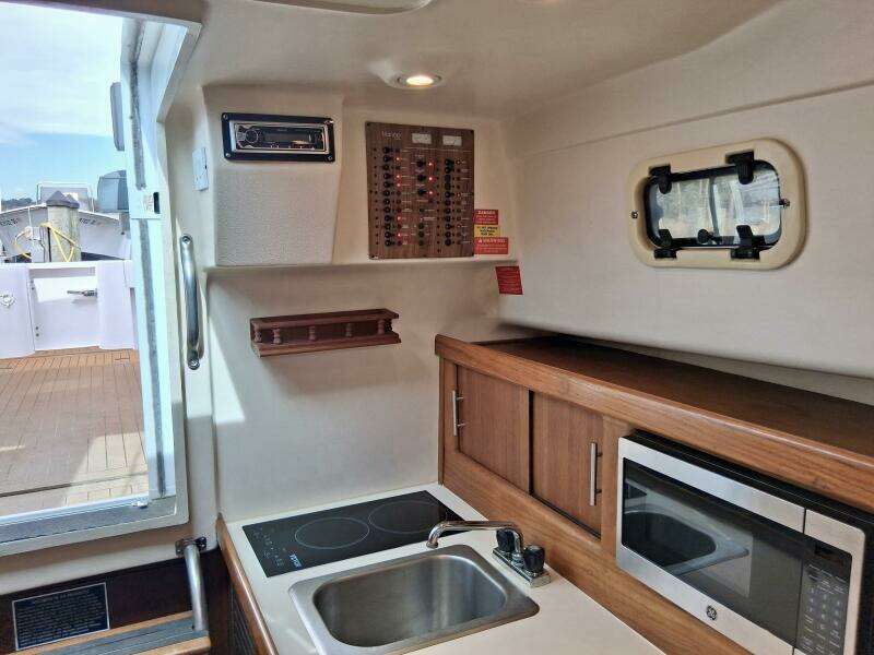 30ft Mainship Yacht For Sale
