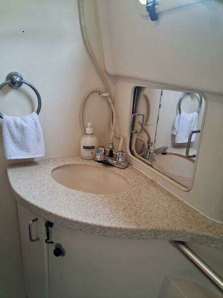 30ft Mainship Yacht For Sale