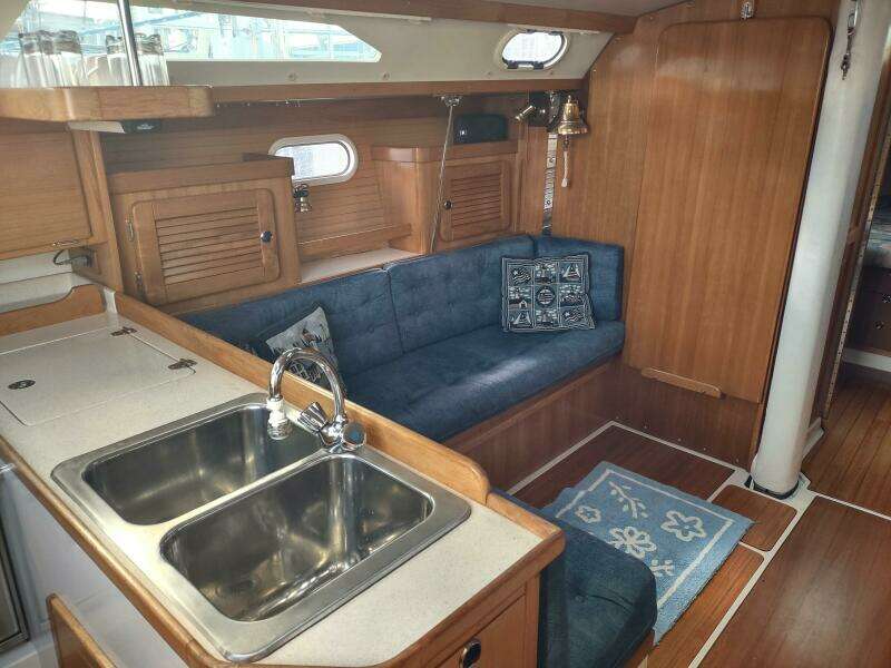 BLUEBIRD 36ft Catalina Yacht For Sale