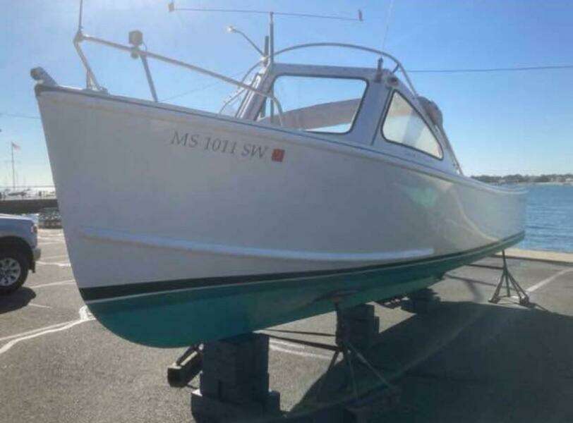 Only Girl 25ft BHM Yacht For Sale