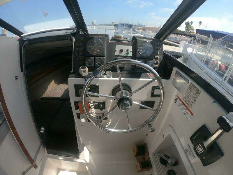 Ted S Toy 21ft Bayliner Yacht For Sale