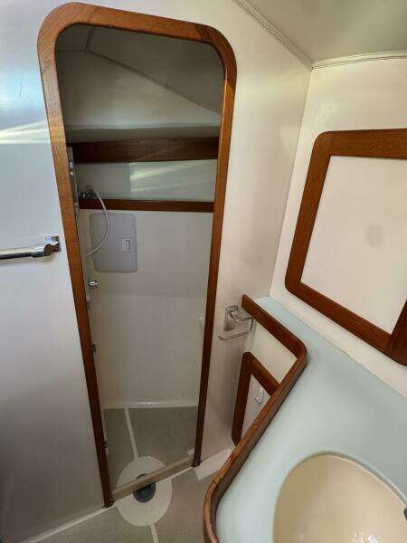Master Shower 2
