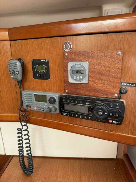 Vision 360 43ft Beneteau Yacht For Sale