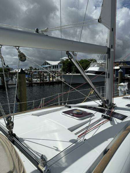 Vision 360 43ft Beneteau Yacht For Sale