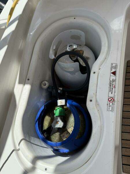 Vision 360 43ft Beneteau Yacht For Sale