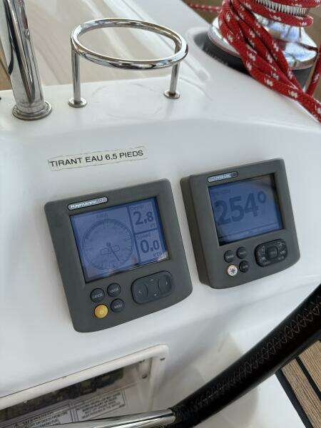 Vision 360 43ft Beneteau Yacht For Sale