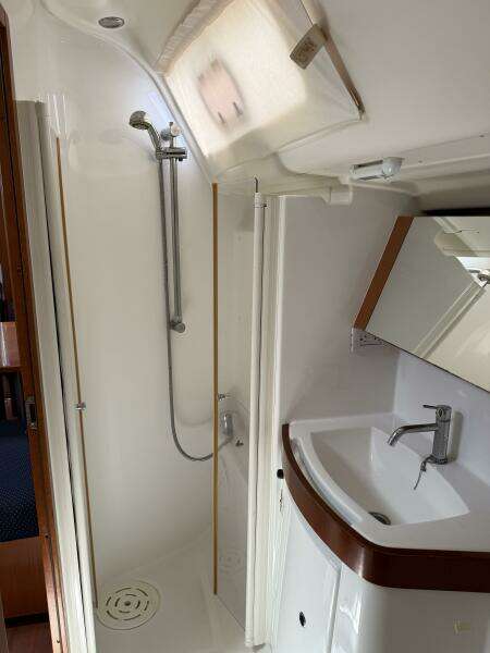 Vision 360 43ft Beneteau Yacht For Sale