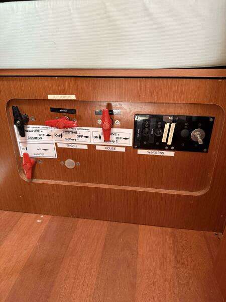 Vision 360 43ft Beneteau Yacht For Sale