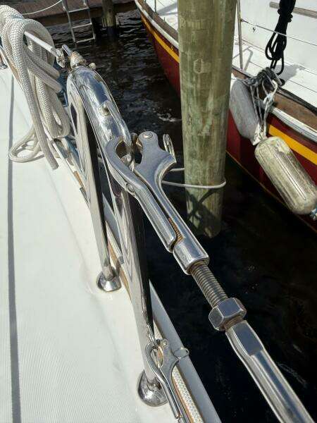 Vision 360 43ft Beneteau Yacht For Sale