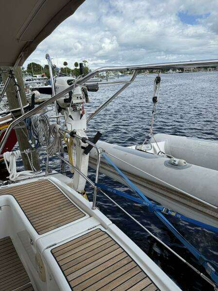 Vision 360 43ft Beneteau Yacht For Sale