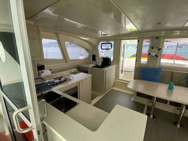 Sunkissed 43ft Leopard Yacht For Sale
