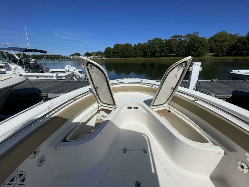 22ft Pioneer Yacht For Sale