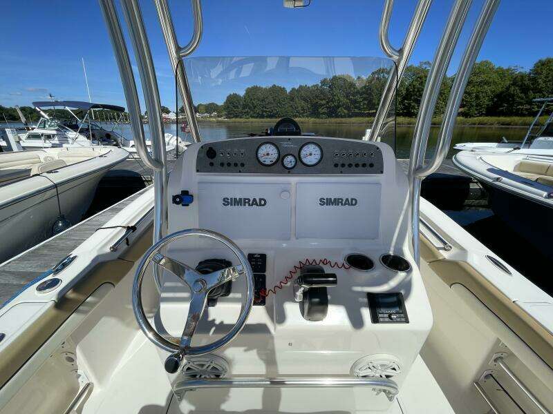 22ft Pioneer Yacht For Sale