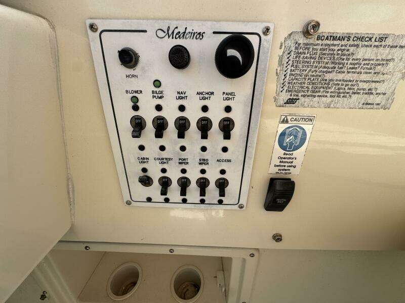 26ft Limestone Yacht For Sale