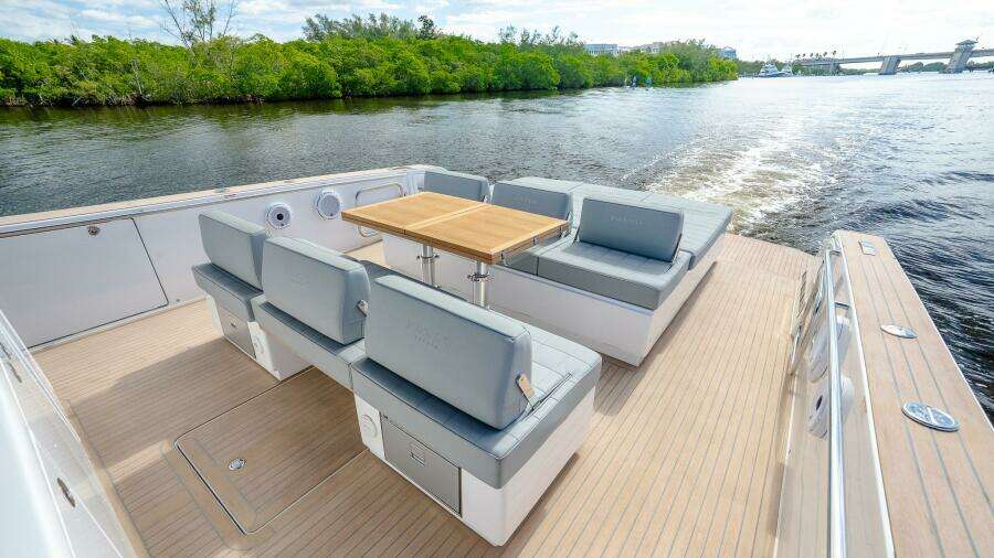 AVAILABLE NOW 43ft Pardo Yachts Yacht For Sale