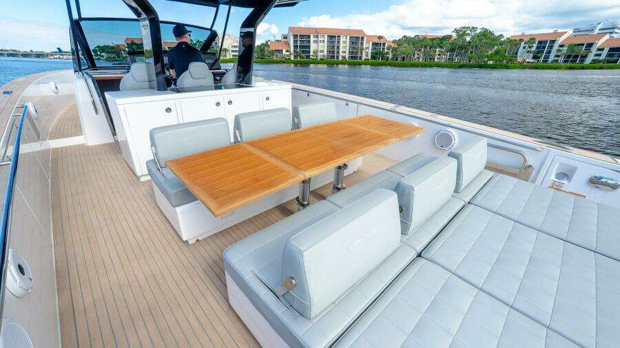 AVAILABLE NOW 43ft Pardo Yachts Yacht For Sale