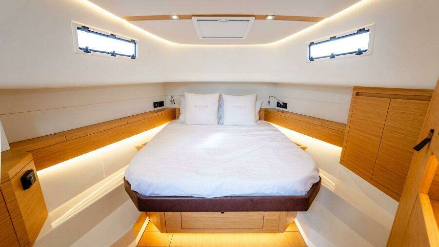 AVAILABLE NOW 43ft Pardo Yachts Yacht For Sale
