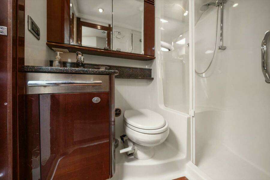 Vivid Imagination 52ft Sea Ray Yacht For Sale