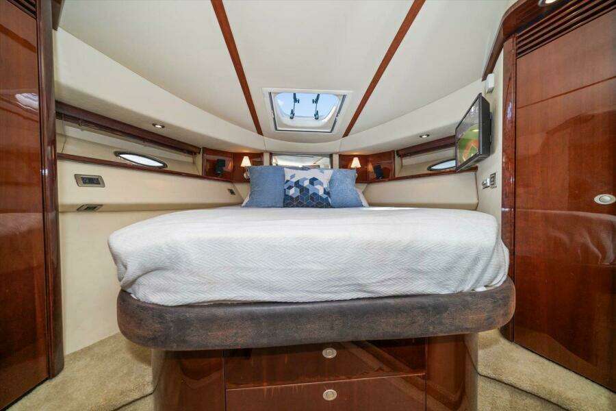 Vivid Imagination 52ft Sea Ray Yacht For Sale