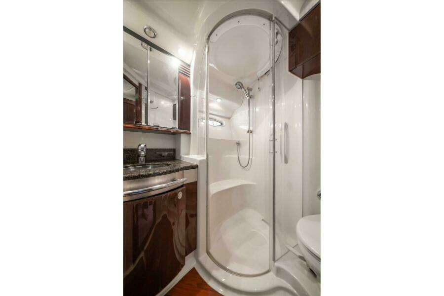 Vivid Imagination 52ft Sea Ray Yacht For Sale