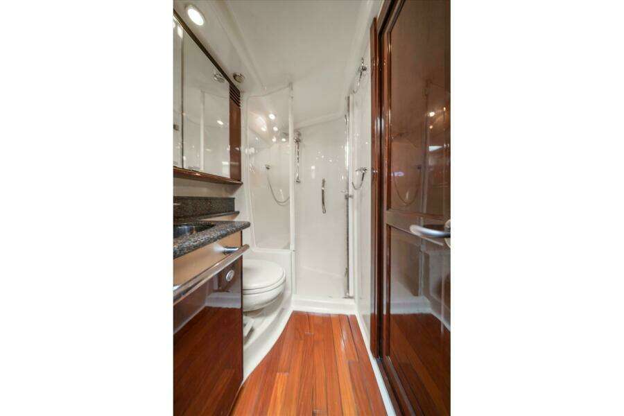 Vivid Imagination 52ft Sea Ray Yacht For Sale