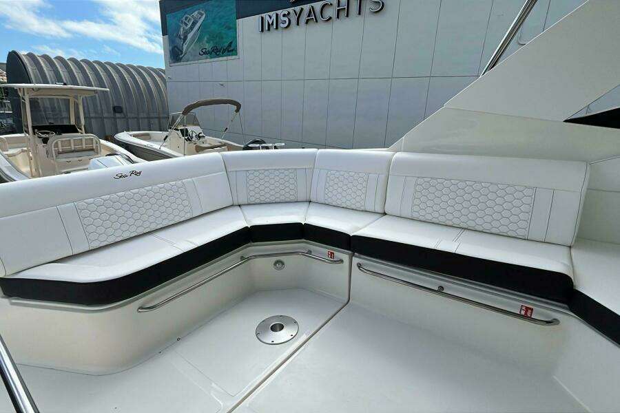 32ft Scout Yacht For Sale