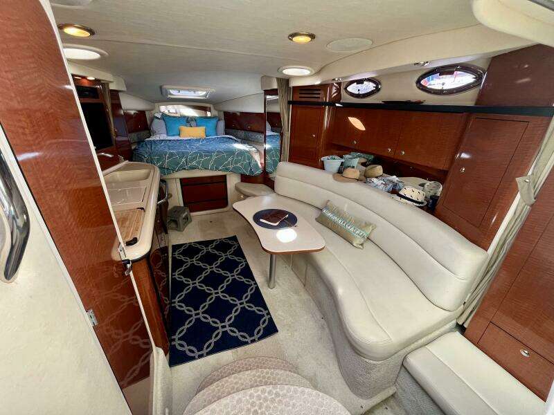 34ft Sea Ray Yacht For Sale