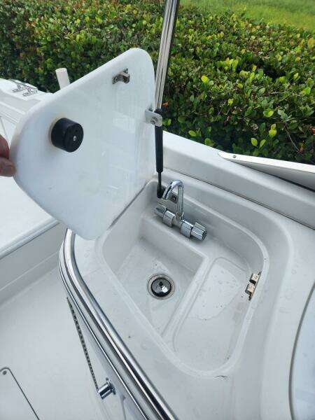 Deep South 29ft Cobalt Yacht For Sale