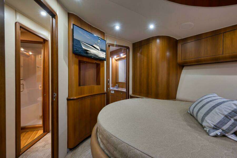 56ft Sunny Briggs Yacht For Sale