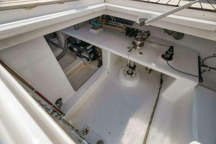 56ft Sunny Briggs Yacht For Sale