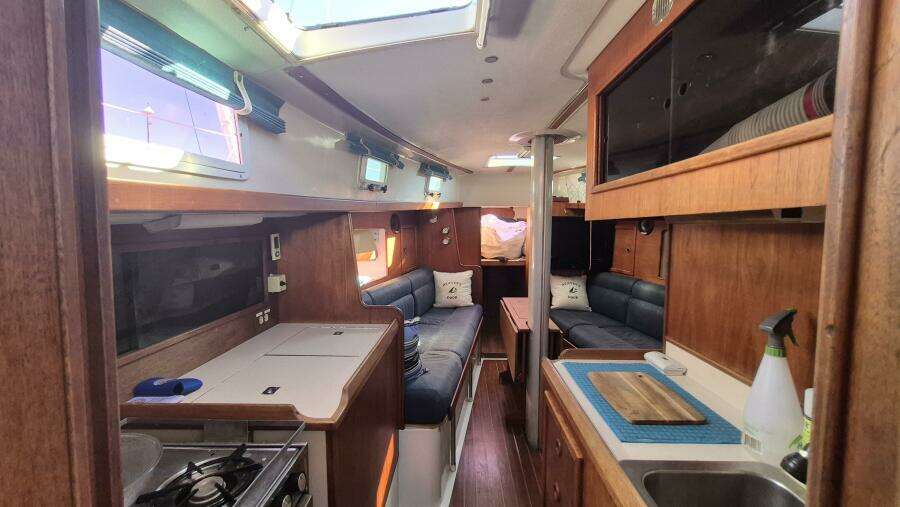 Heaven s Door 35ft Niagara Yacht For Sale