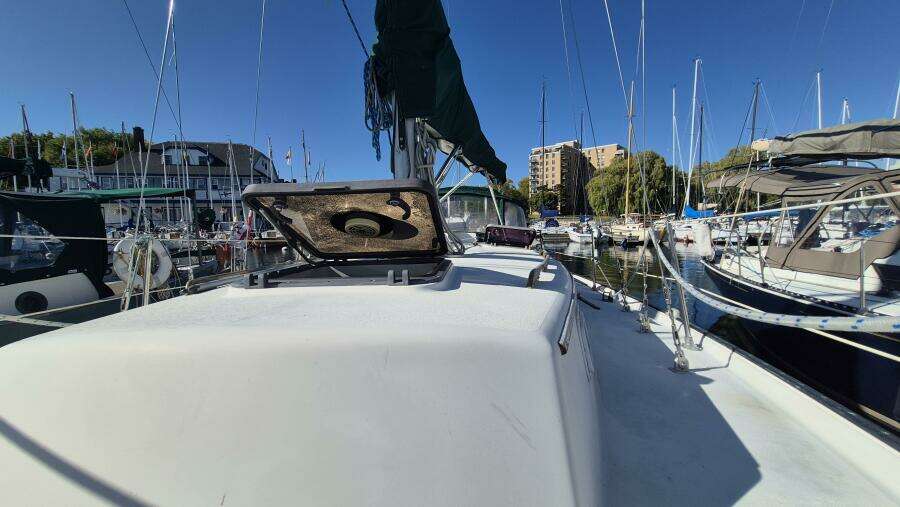 Heaven s Door 35ft Niagara Yacht For Sale