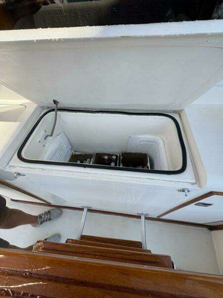 Monkey Business 37ft Egg Harbor Yacht For Sale